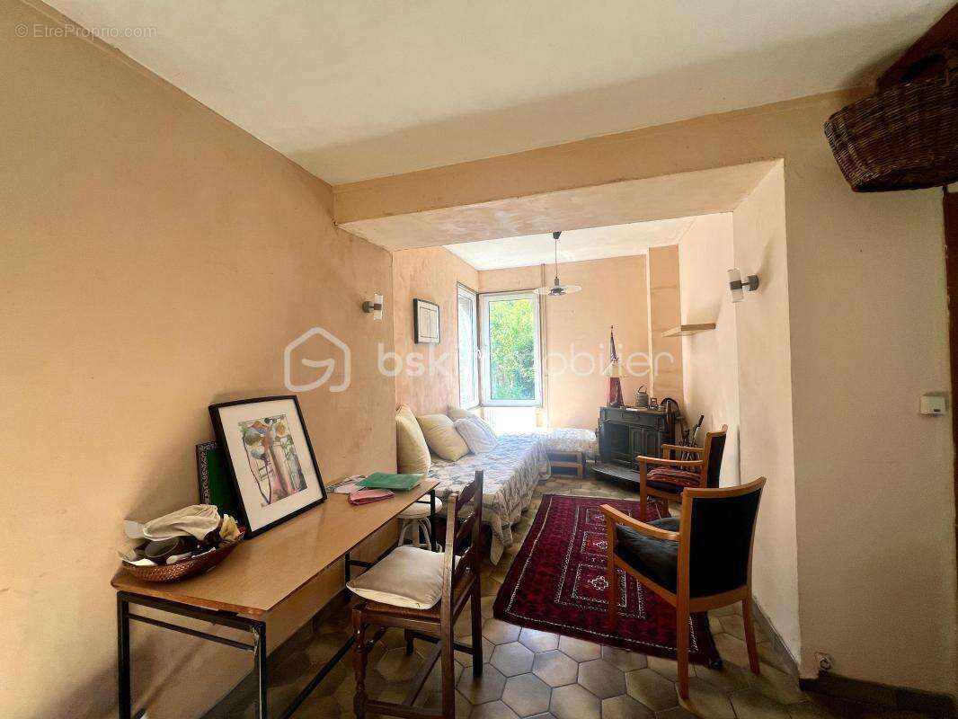 Maison à JANVILLE-SUR-JUINE