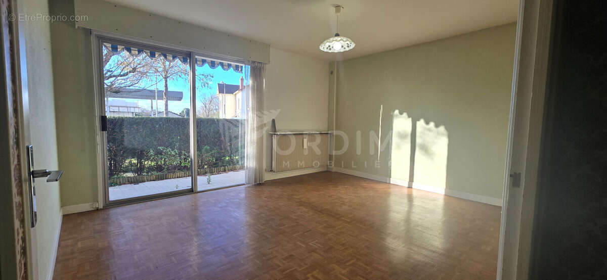 Appartement à COSNE-COURS-SUR-LOIRE