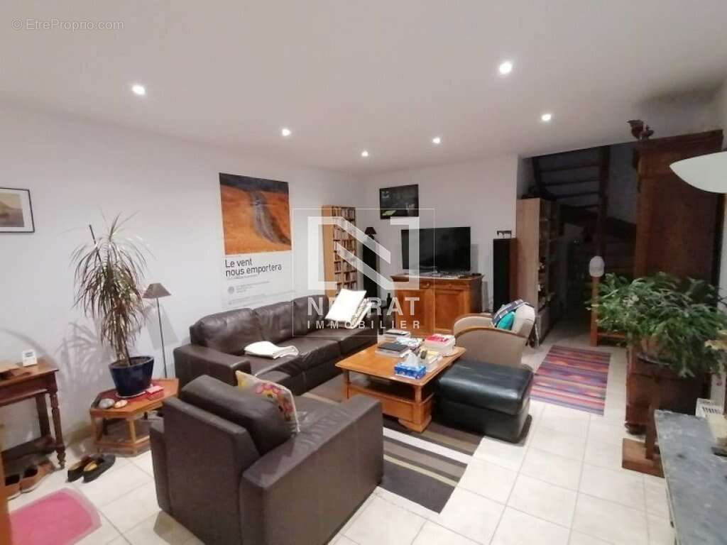 Immeuble de rapport centre ville - photo 16