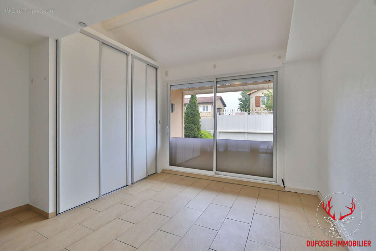 Maison à VAULX-EN-VELIN