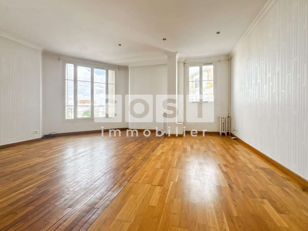 Appartement à COLOMBES