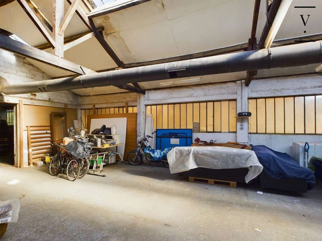 Commerce à BAGNOLET