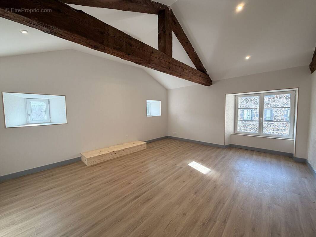 Appartement à SAINT-FLOUR