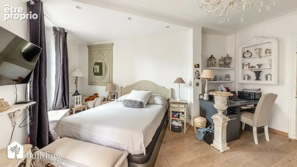 Paris 17e Ternes / Saint-Ferdinand - Appartement 4 pièces de 81 m² - photo 8