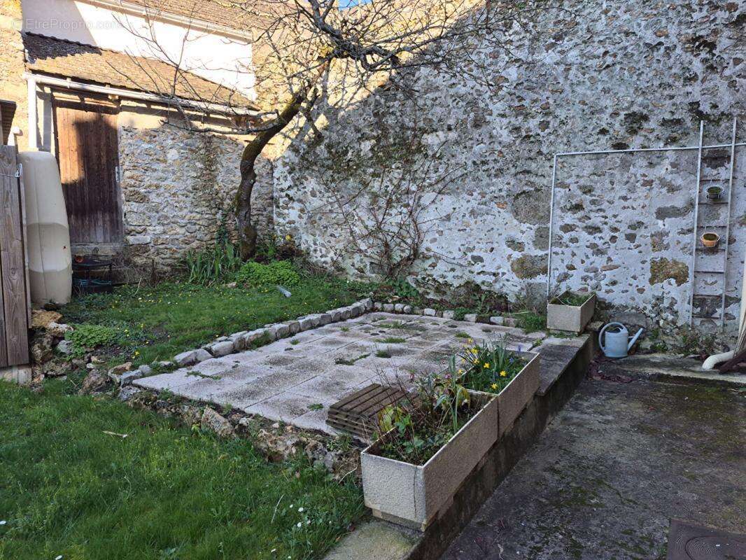 Appartement à CERNAY-LA-VILLE