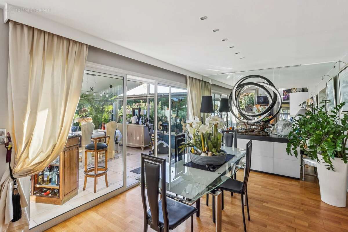 Maison à BOUC-BEL-AIR