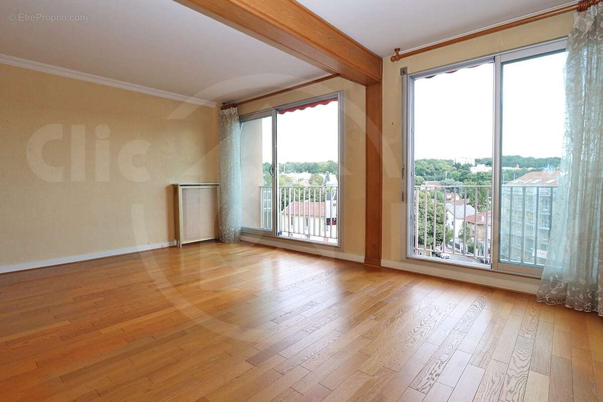 082025 - Appartement à CHAVILLE