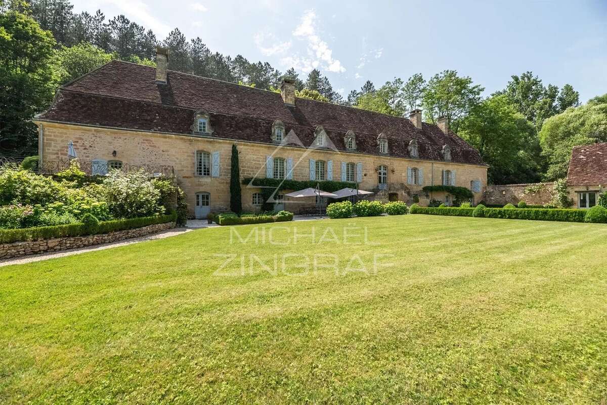 Maison à MAUZENS-ET-MIREMONT