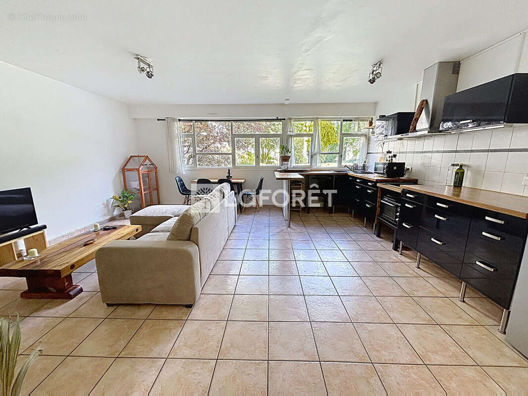 Appartement à VILLEJUIF