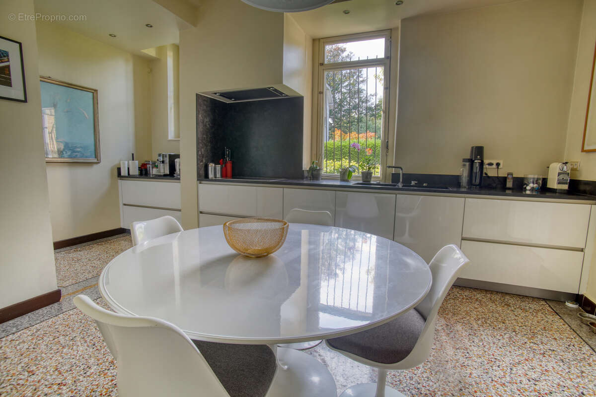 Maison à TASSIN-LA-DEMI-LUNE