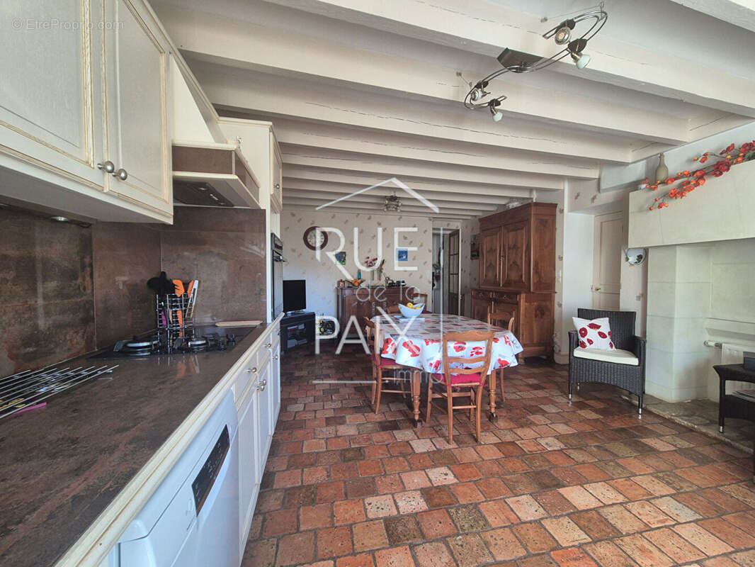 Maison Loudun - 4 chambres - 169 m2 - photo 8