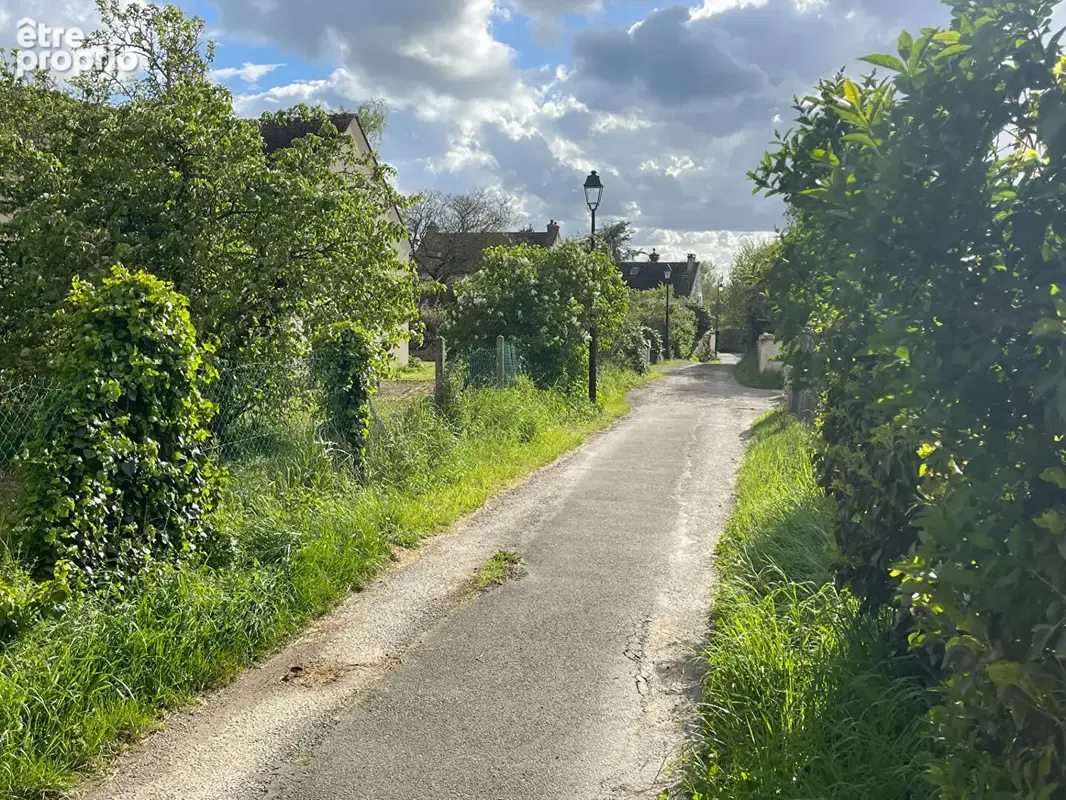 Photo Terrain à Epiais-Rhus au prix de 147 800€