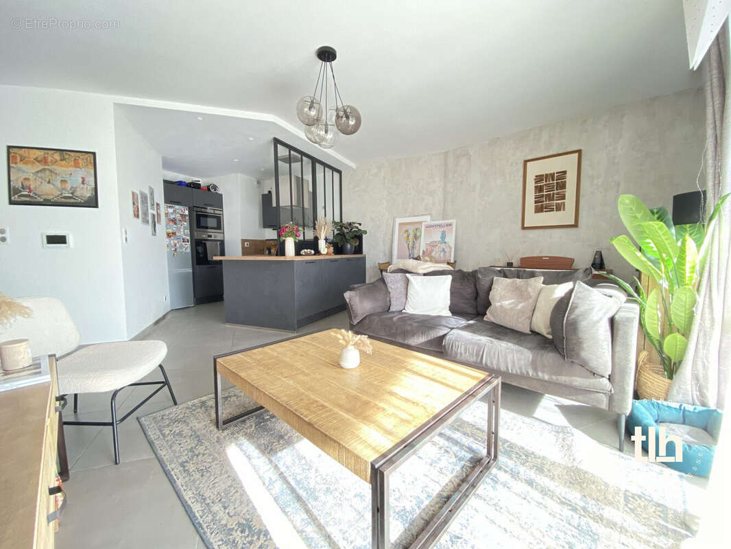 Appartement à CASTELNAU-LE-LEZ