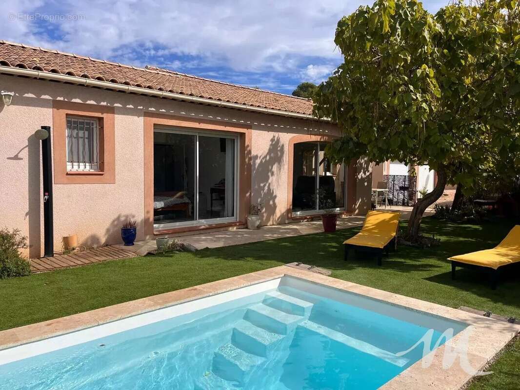 Maison à SAINT-MAXIMIN-LA-SAINTE-BAUME