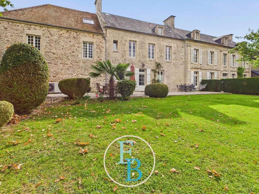 Maison à BRETTEVILLE-SUR-LAIZE