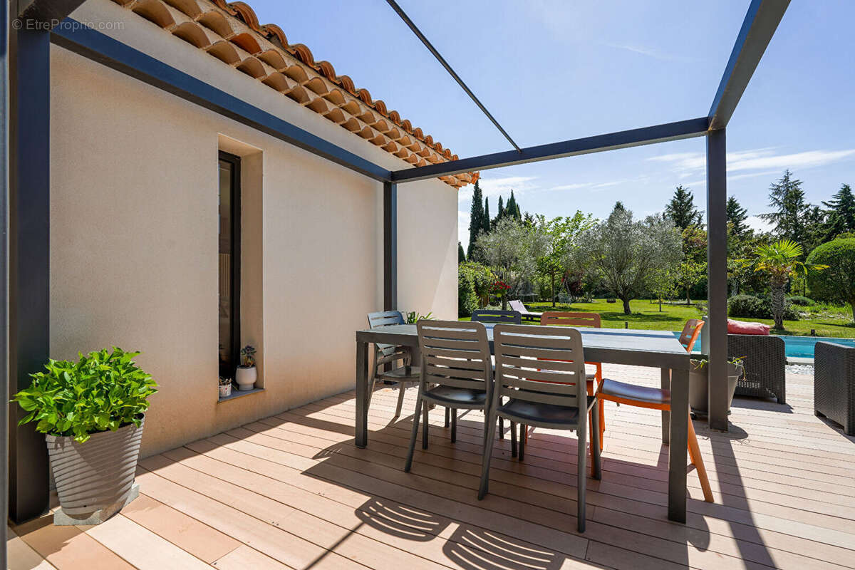 Proche centre-ville Aix-en-Provence, Maison coup de coeur construction passive - photo 10