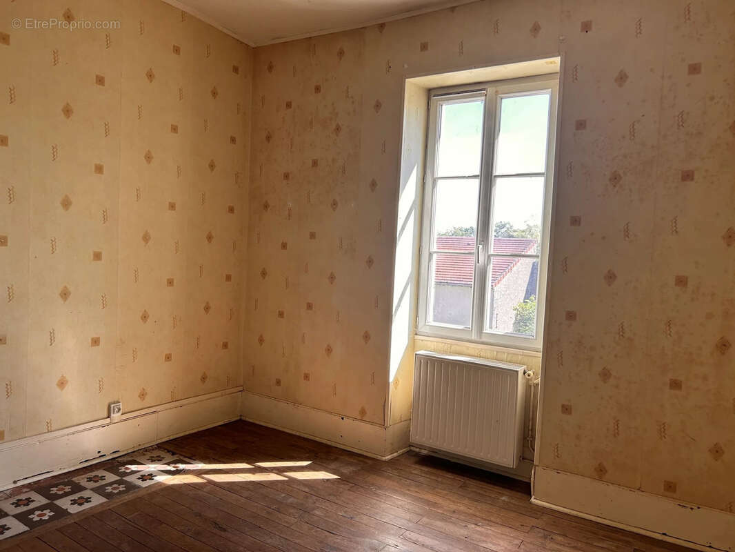 Maison à SAINT-GAULTIER