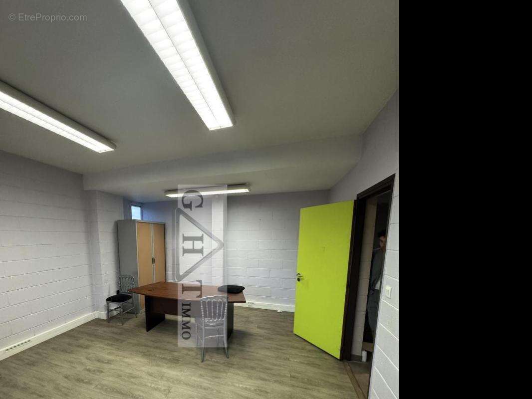 Terrain à BALLAINVILLIERS