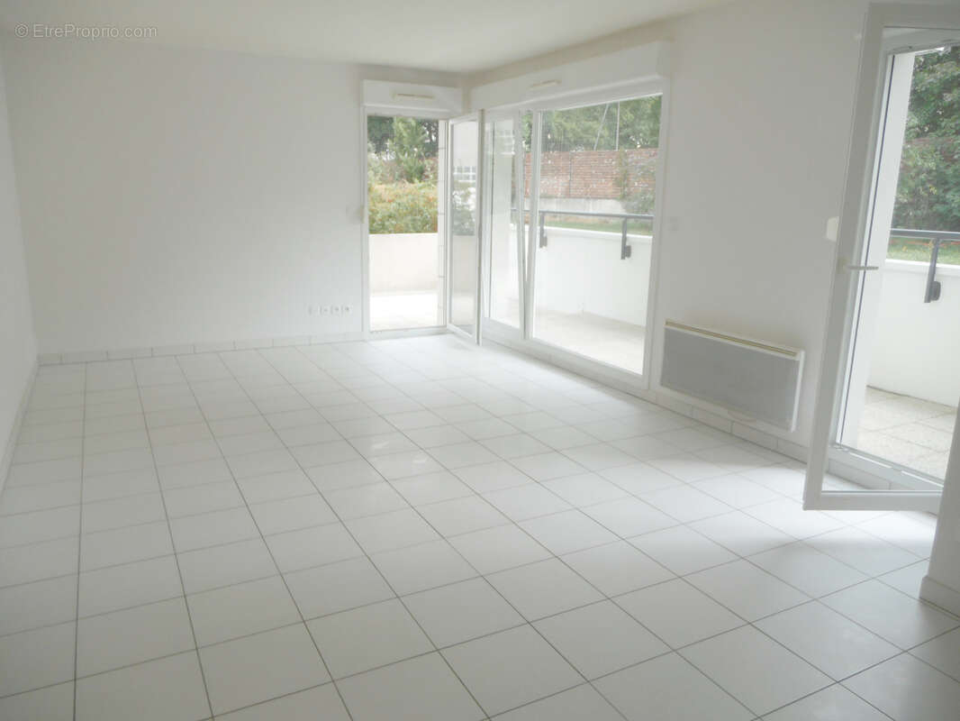 Clairmarais proche gare centre - appartement t2 53m2 + terrasse 22m2 + parking couvert - photo 5