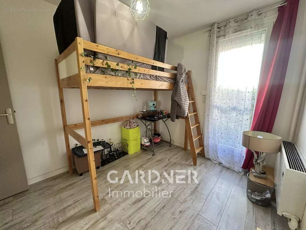 Appartement à AUBAGNE