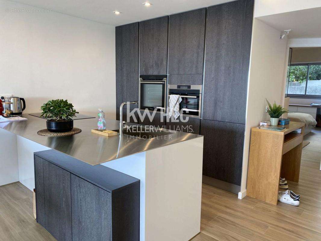 Appartement à LE CANNET