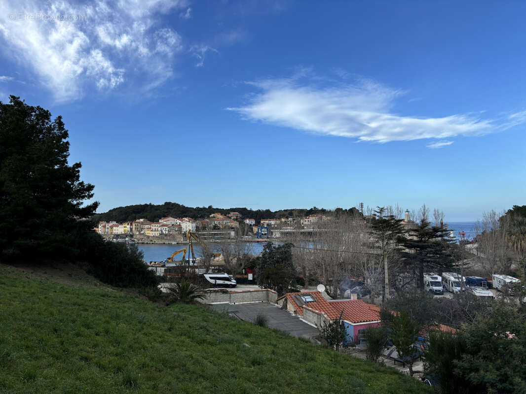 Terrain à PORT-VENDRES