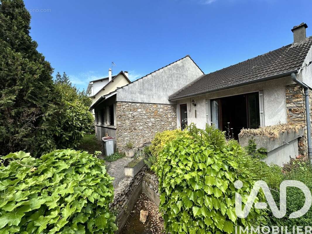 Photo 6 - Maison à RIS-ORANGIS