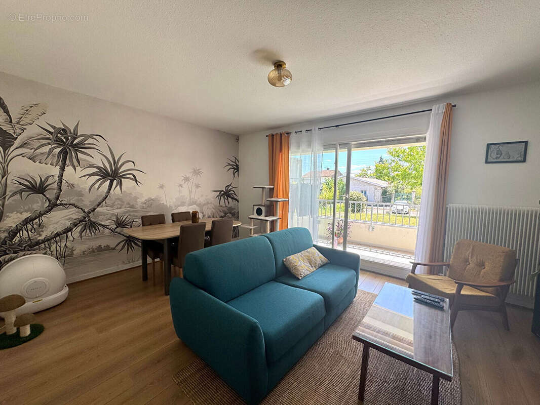 Appartement à BORDEAUX