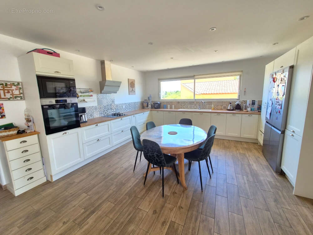 Villa t6 - fitou - photo 4