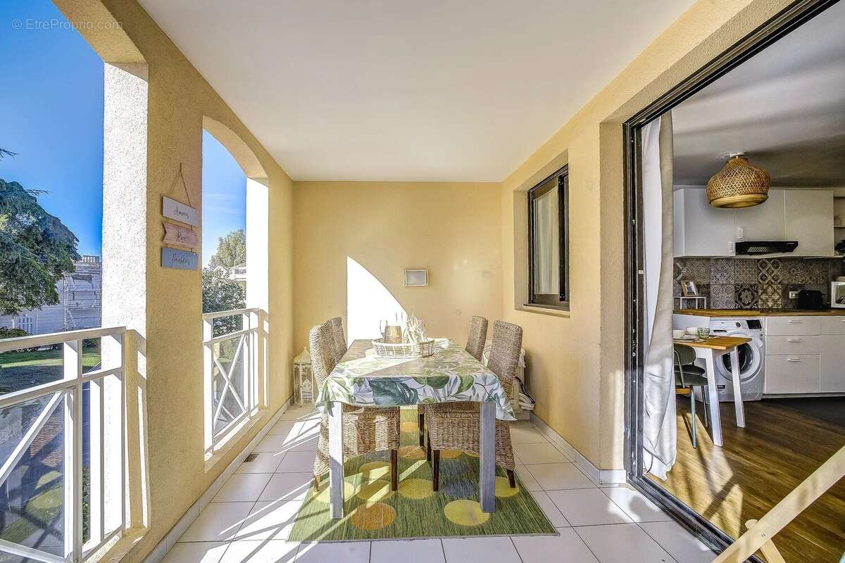 Appartement à CANNES