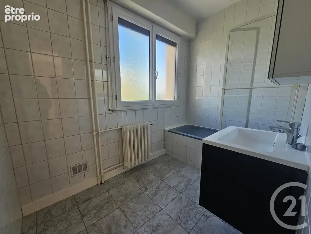 Appartement 3 pièces 65 m² à vendre à Saint-Maur-Des-Fosses (94100) - photo 6
