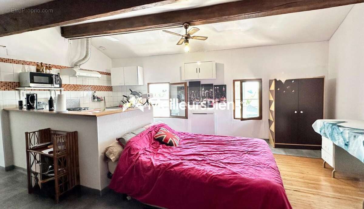 Appartement à SAINTES