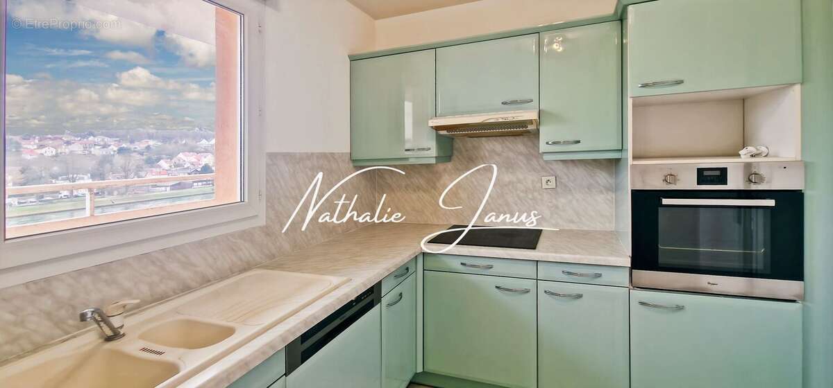 Appartement à CORBEIL-ESSONNES