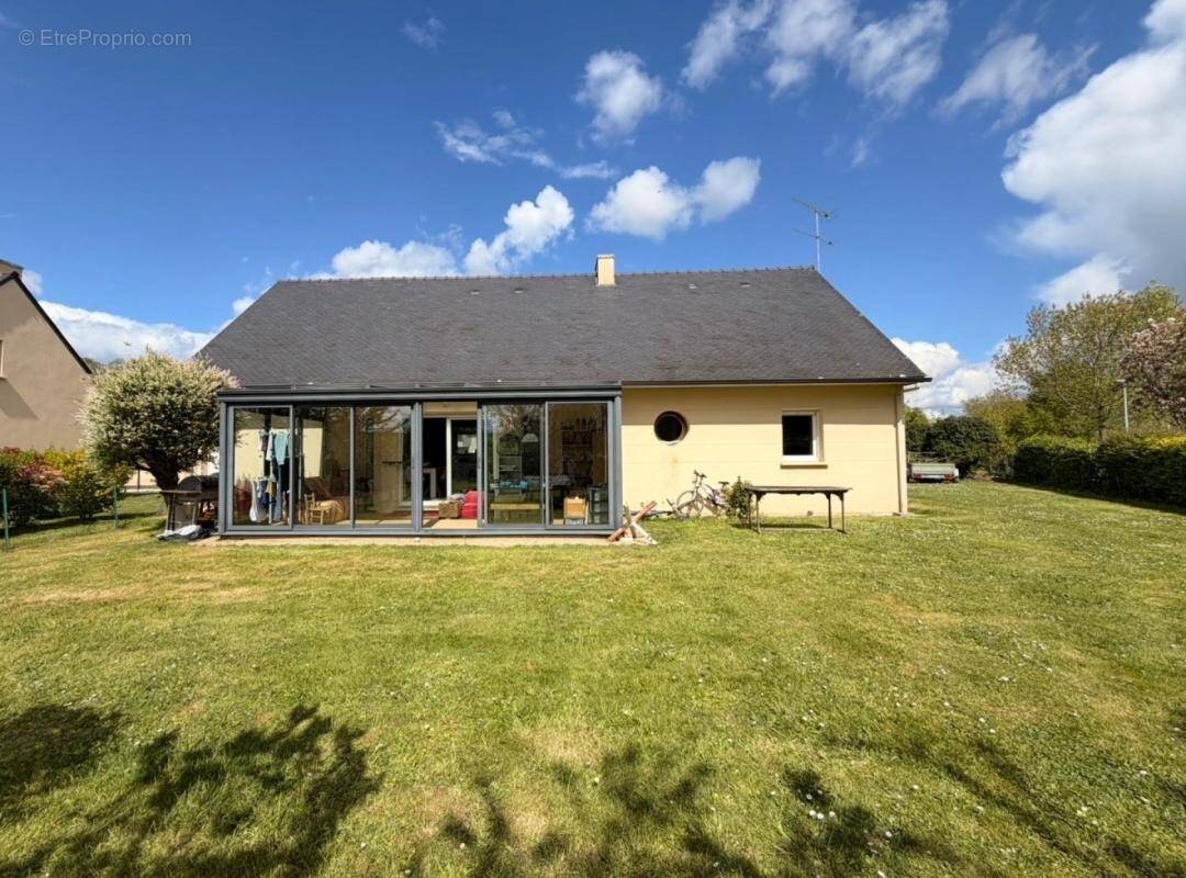 Maison à MALESTROIT