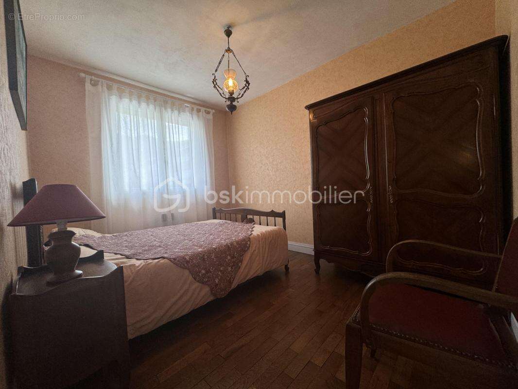 À saisir – t4 lumineux à saint-martin-d’hères village - photo 7