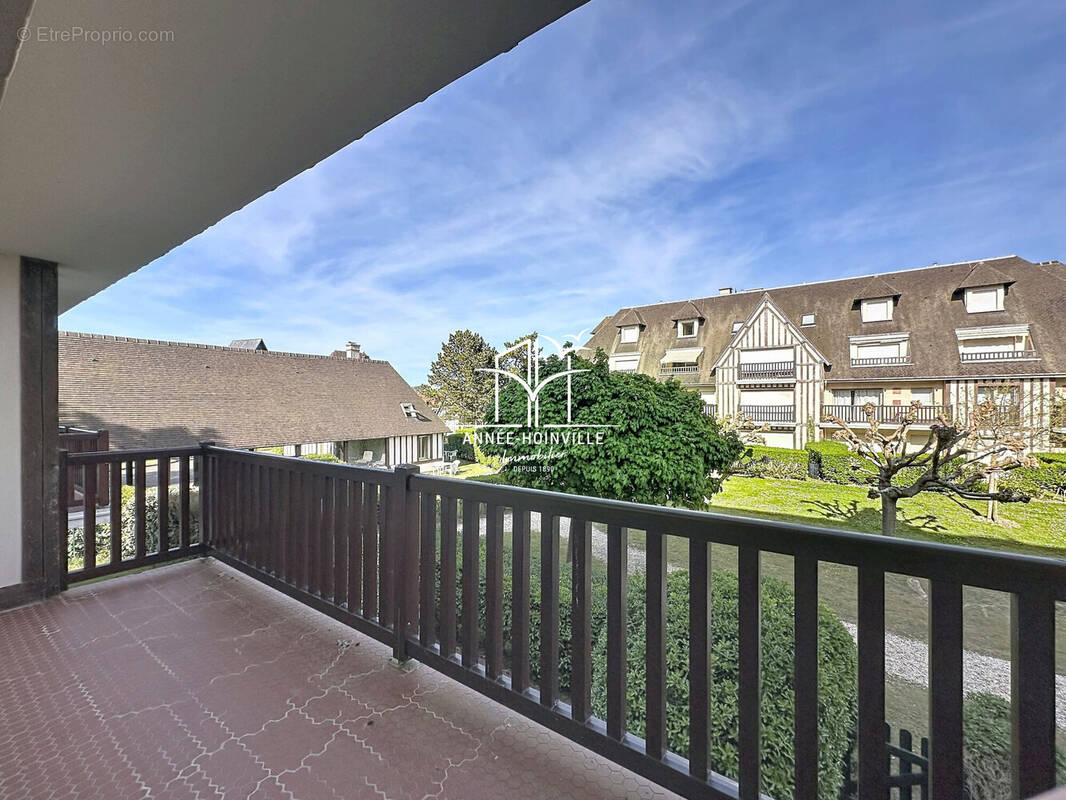 Appartement à BENERVILLE-SUR-MER