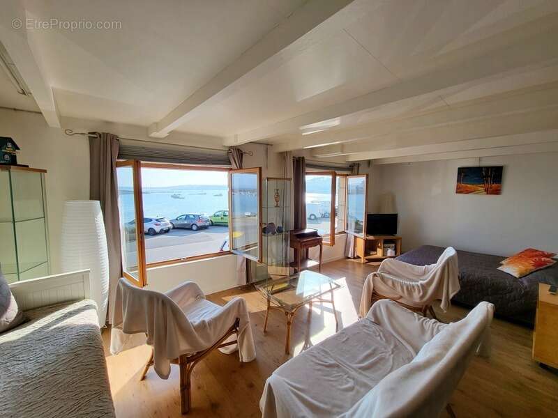 Maison à CAMARET-SUR-MER