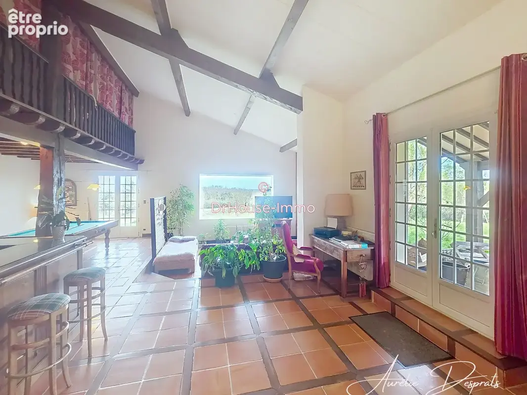 Maison 11 pièces 255 m² à vendre à Graulhet (81300) - photo 18