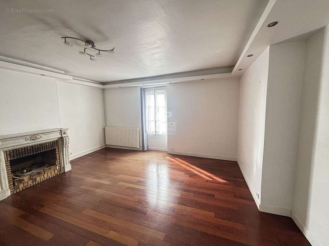 Appartement à PONTOISE