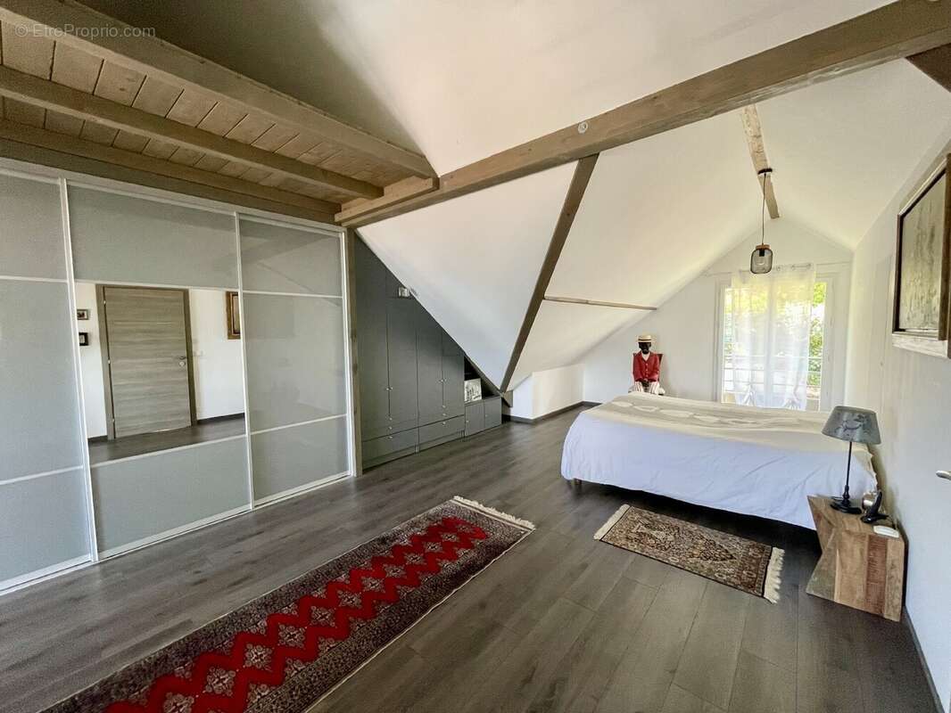 Appartement 180 m² à Veyrier-Du-Lac  - photo 9