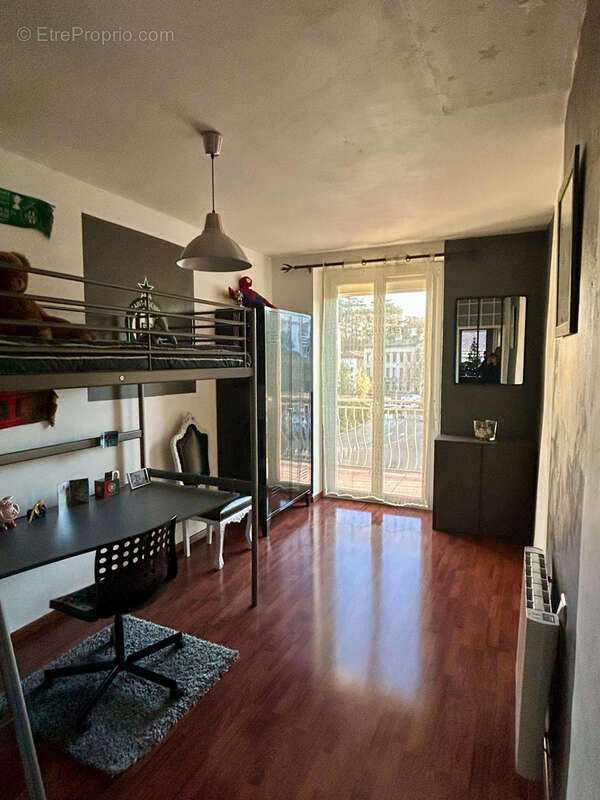Appartement beaucoup de cachet dans immeuble ancien - photo 21