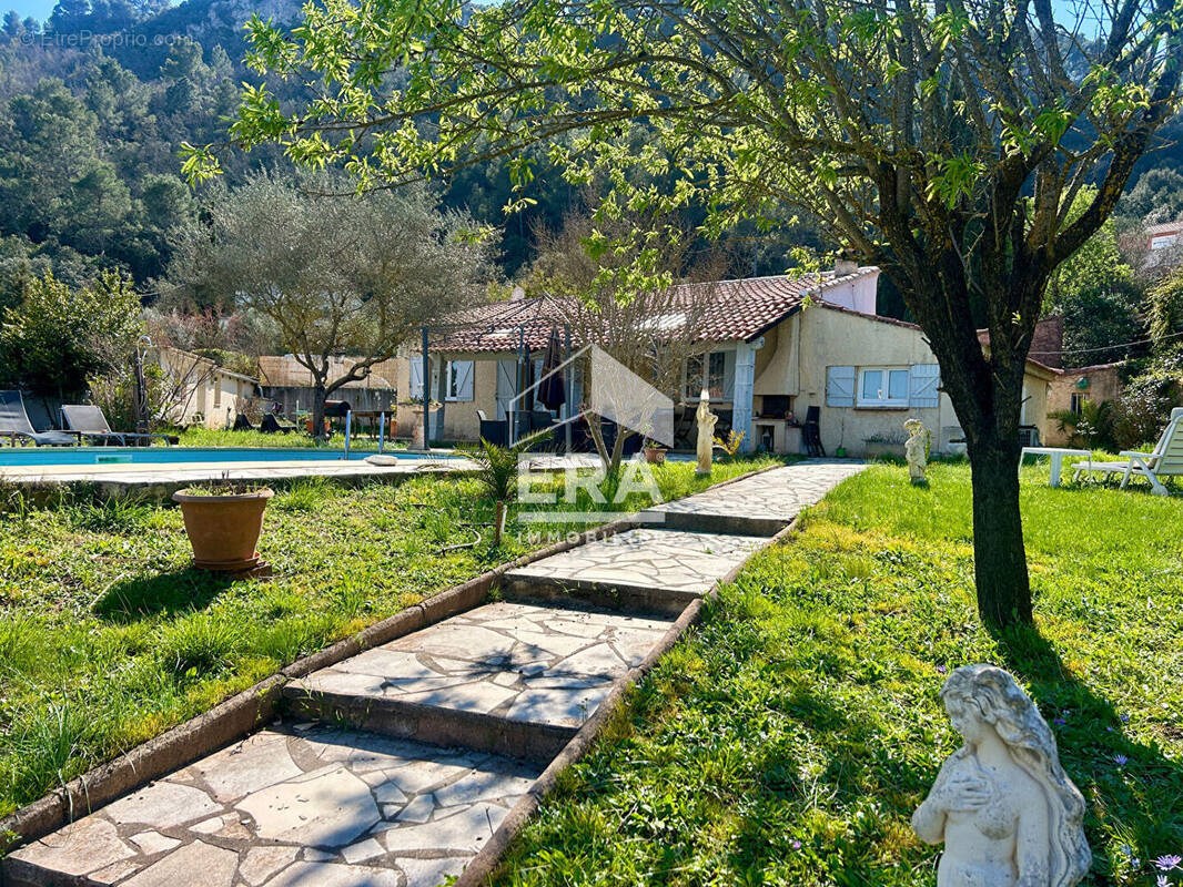 Maison à VIDAUBAN