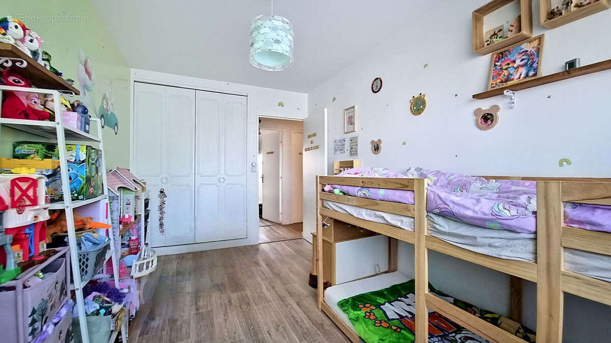Appartement à LIMEIL-BREVANNES