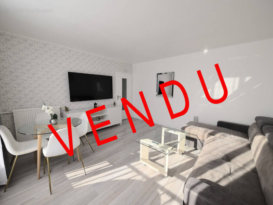 Appartement à COUBRON