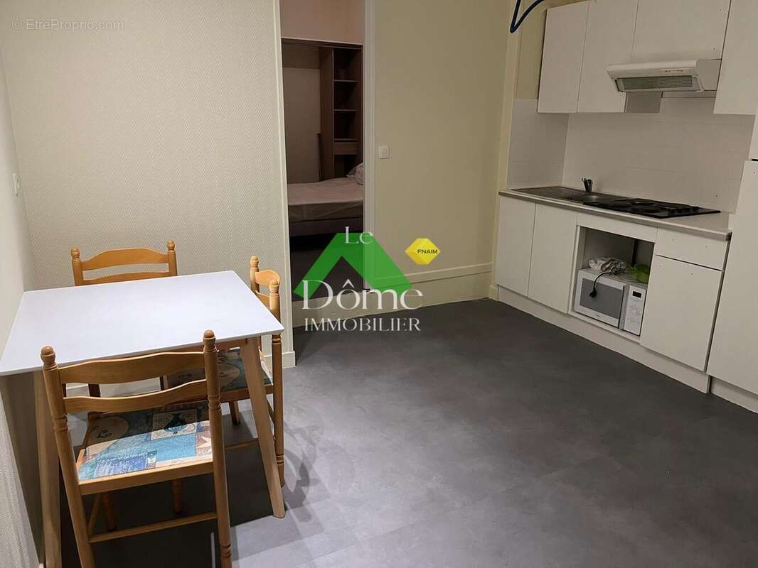 Appartement à MERU