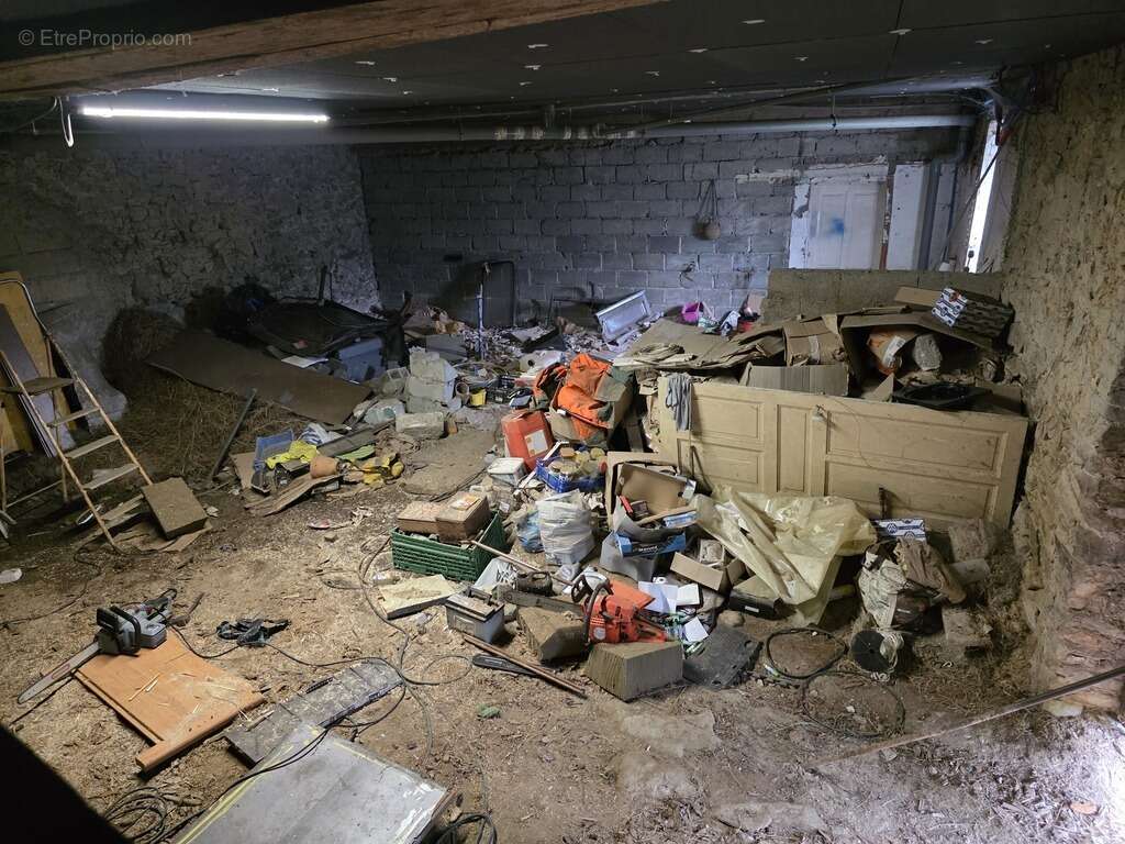 Maison à BAGNAC-SUR-CELE