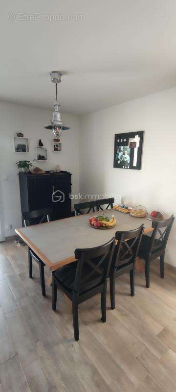 Maison à LACROIX-FALGARDE