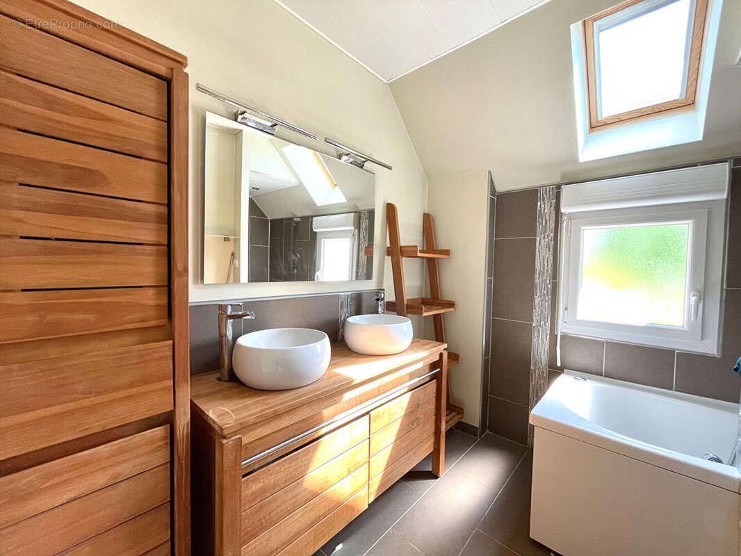 Maison à SAACY-SUR-MARNE