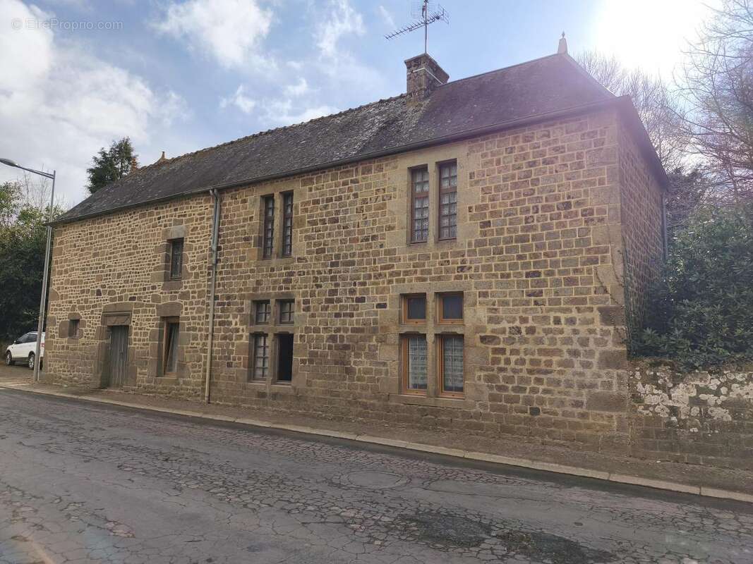 Maison à PASSAIS