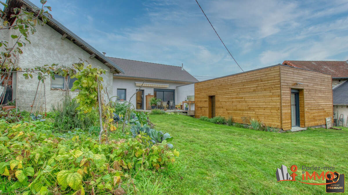 Maison à NOVALAISE